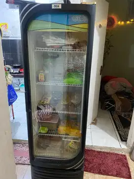 DIJUAL SHOWCASE MASIH BAGUS MULUS