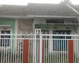RUMAH DENGAN KELEBIHAN TANAH DIBELAKANG LOKASI STRATEGIS DI CITAYAM