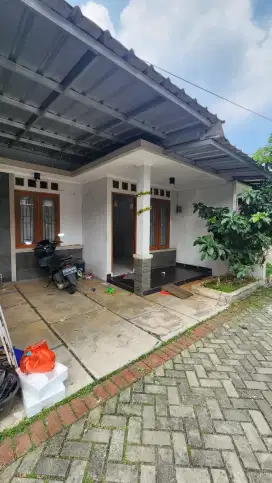 Rumah murah dekat tol sawangan