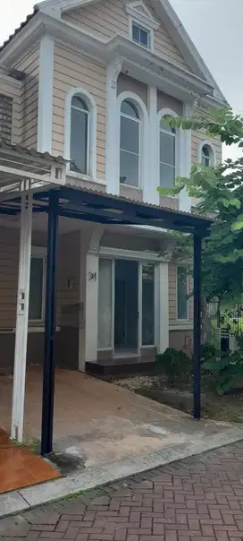 dijual rumah di cluster malibu village gading serpong tangerang