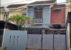 Jual Rumah Second Deket Toll