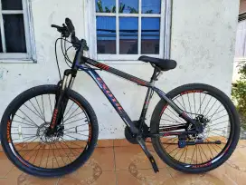 Di jual cepat sepeda merk exotic
