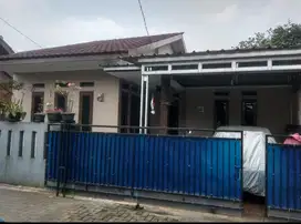 Dijual Rumah asri dekat lrt harjamukti dan 2 puntu tol