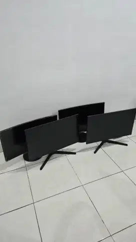 Monitor Samsung 24 inch, ada yang curved ada yang flat