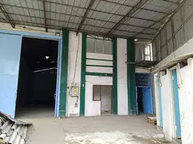 Dijual Gudang Startegis Plus office Siap Pakai di Pergudangan kamal