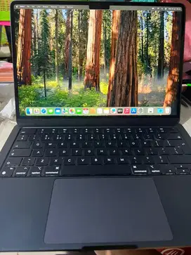 MACBOOK AIR M2 SSD 256*8 SSCOND MULUS NORMAL LIKENEW