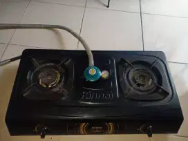 Kompor gas 2 tungku Merk Rinnai 302, free selang dan regulator gas