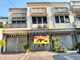 Disewakan ruko 3 lt pinggir jln.raya pendidikan duren sawit