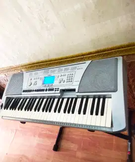Keyboard Yamaha psr 450 original
