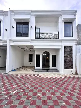 RUMAH BARU SIAP HUNI DIJAGAKARSA DEKAT RAGUNAN JAKARTA