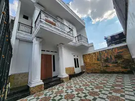 Rumah Baru Mewah 2Lt Kolam Renang Banyuanyar