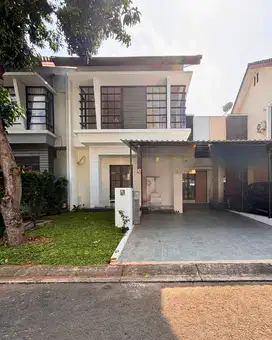 Rumah Full Renovasi Cluster Exclusive Emerald Bintaro Dekat Club House