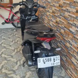 Honda vario 150 th 2019...hitam dof konci keyles ..pakaian sendiri..
