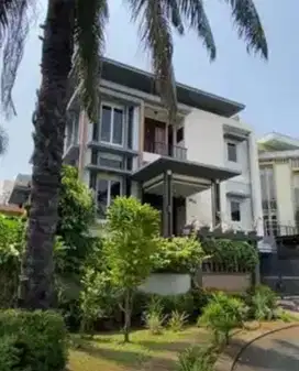 RUMAH MEWAH DI MEDITERANIA KELAPA GADING JAKARATA UTARA