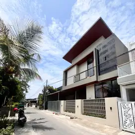 rumah bagus minimalist elegan furnished area purwomartani sleman Jogja