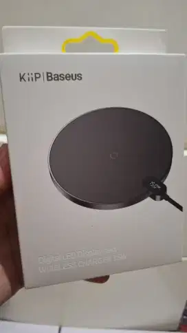 Jual/Barter - New - Baseus Wireless Charger Pad 15W Digital LED