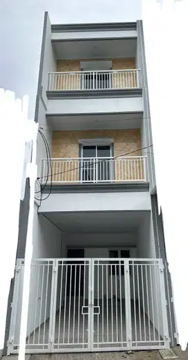 Dijual Rumah Termurah dibawah harga pasaran di Tanjung Duren 3.75x15.3