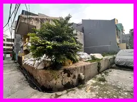 dhyana Tanah uk 7.5x15m di jelambar