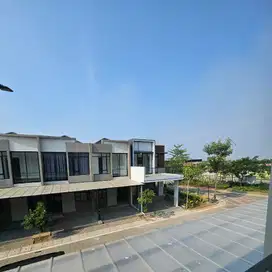 masih ada rumah 4.5x10 di pantai indah kapuk 2 siap huni