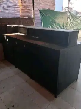 Meja kasir/ meja bar