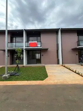 DISEWA RUMAH BARU 2 LANTAI CENDANA PRIVE LUAS 97.5 m2 PARK SERPONG