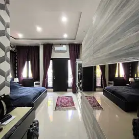 Dijual rumah 2 Lantai di Kav DKI Meruya Selatan