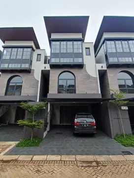 FOR SALE NEW TOWNHOUSE DI SIMATUPANG JAKARTA SELATAN