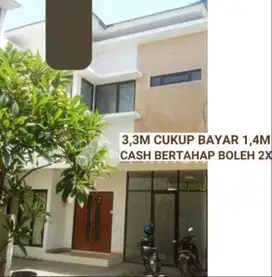 Rumah Luxury 3,3M dijual 1,4M