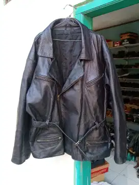 Jaket Ramones Kulit Sapi