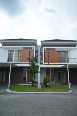 15 Menit Kampus UNY, Jalan Lebar, Suasana Nyaman: Rumah di Jogja