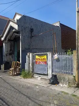 rumah dijual kedung anyar surabaya