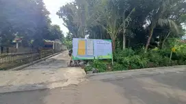 Di Kalasan 100 Meter Jalan Raya LPMP, Tanah Pekarangan 300 Jt
