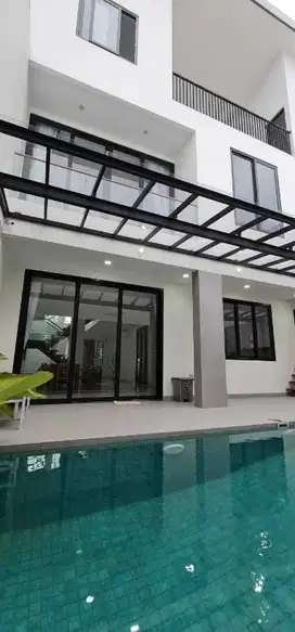 Rumah Baru Furnish Siap Huni di Pantai Indah Kapuk Pik