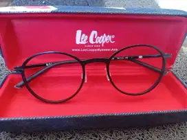 Frame kacamata model lentur