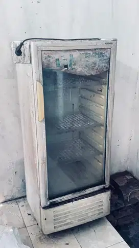 JUAL BEKAS KULKAS MINUMAN TOKO