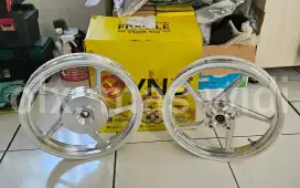 VELG VND AK55 SILVER UNTUK BEAT, SCOOPY, VARIO 110