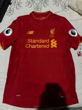 Liverpool Jersey 2016/207 Signed by Roberto Firmino