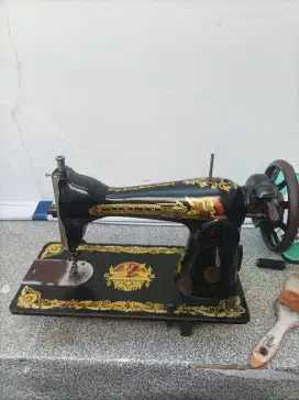 Mesin jahit bekas