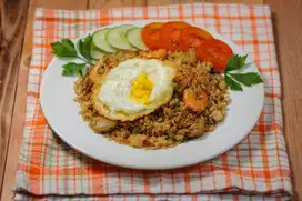 Lowongan Kerja Tukang Masak Nasi Goreng dan Asisten
