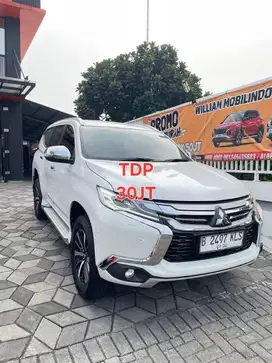 Mitsubishi Pajero Dalar Ultimate Matic Tahun 2017 Kondisi Istimewa