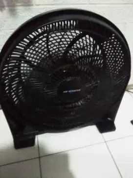 Dijual kipas duduk 16 inchi model krisbow mek airmonster mls normal