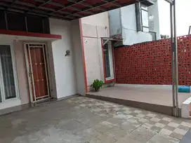Di kontrakan 38/90 cluster Acacia GDC Depok - Nego dengan pemilik