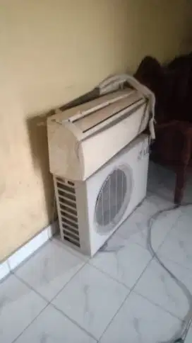 penampong ac bekas