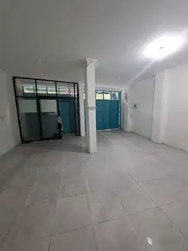 Dijual Murah Rumah Toko Rame Strategis Di  Penjaringan Jakarta