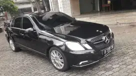 Mercedes Benz E300 tahun 2010