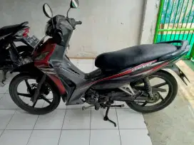 Dijual Honda Revo cw THN 2014 PJK panjang