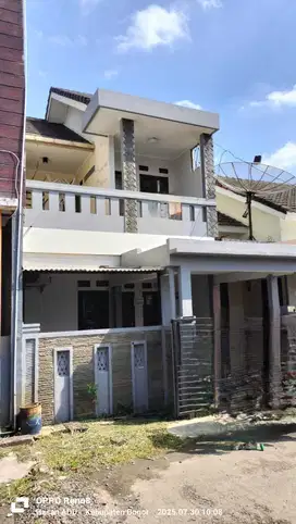 Di sewakan rumah 2 lantai griya alam Sentul city bogor