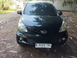 Daihatsu Xenia R  1.3 MT
