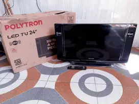 TV LED POLYTRON 24IN SEMI TABUNG DIGITAL TV KONDISI NORMAL MSIH SEGEL