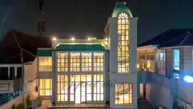 Dijual/Disewakan Gedung 3 Lantai Dago Mainroad